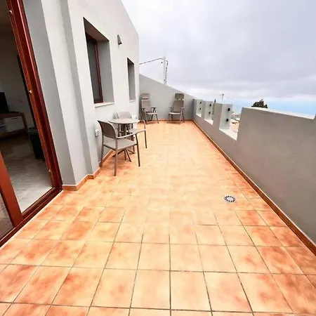 Encanto Y Serenidad En דירה